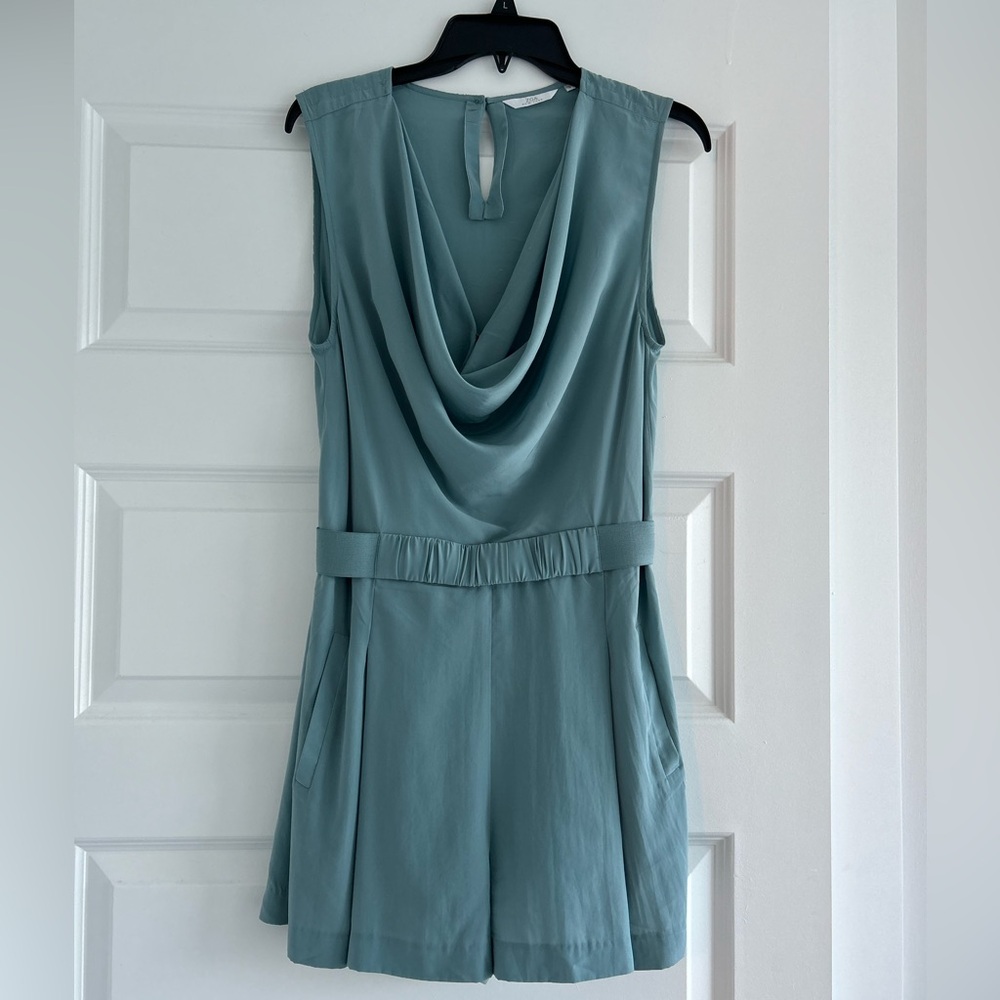 Zoa NY Romper Size Small